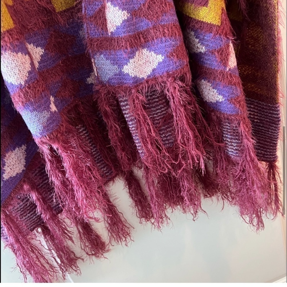 FREE PEOPLE Diamondback Cozy Kimono In Plum
NWT - Picture 6 of 15